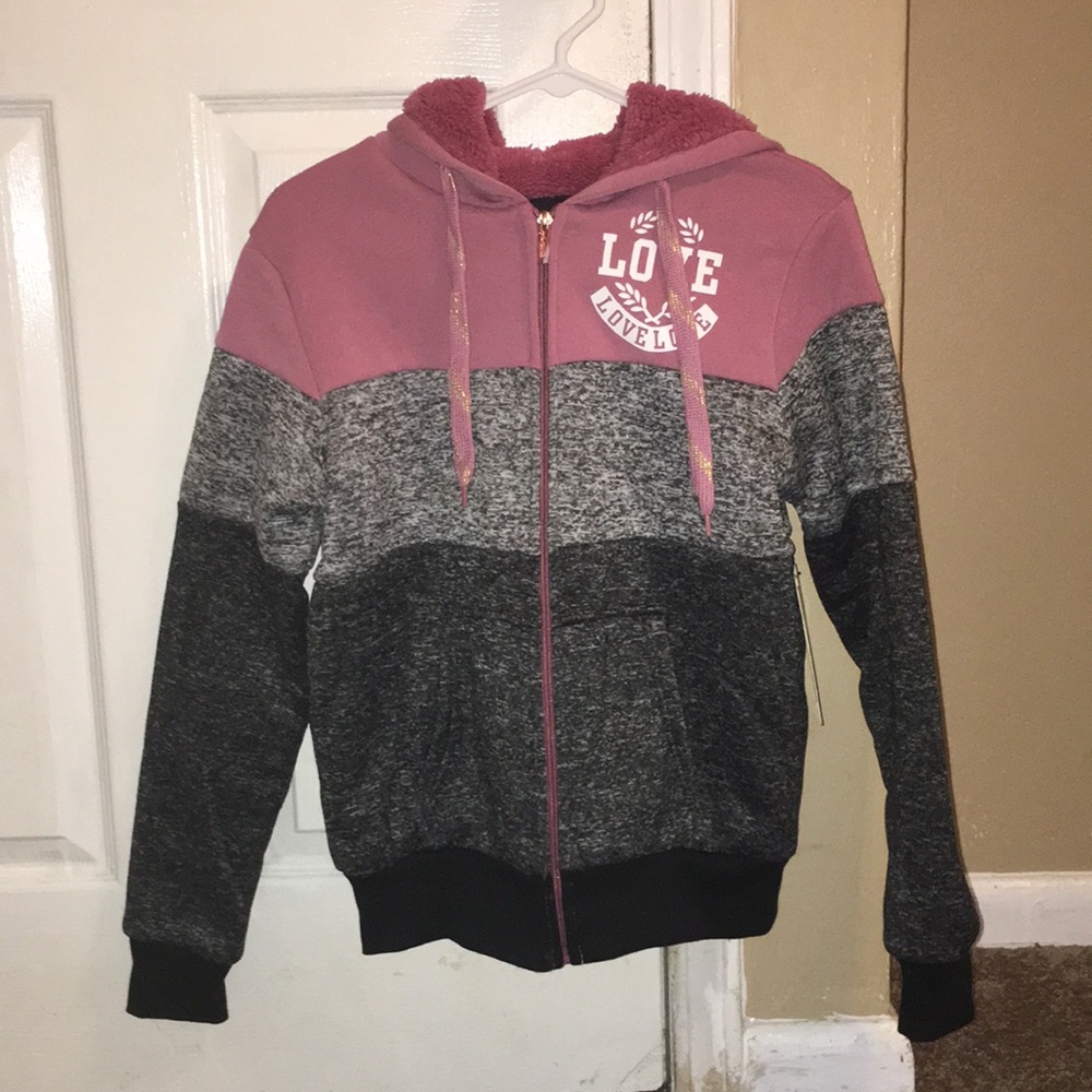 Women’s track suit